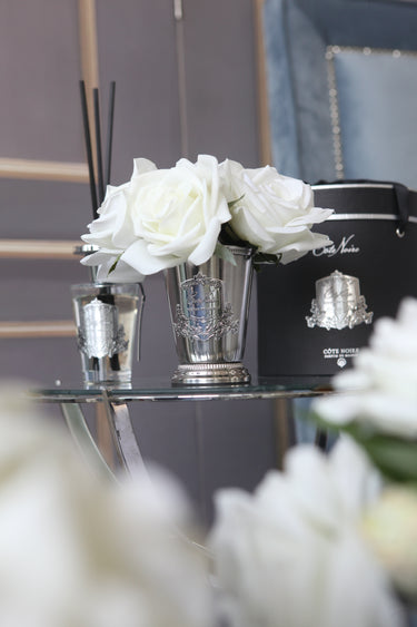 Cote Noire - Seven Rose Bouquet in Ivory White - SMB01